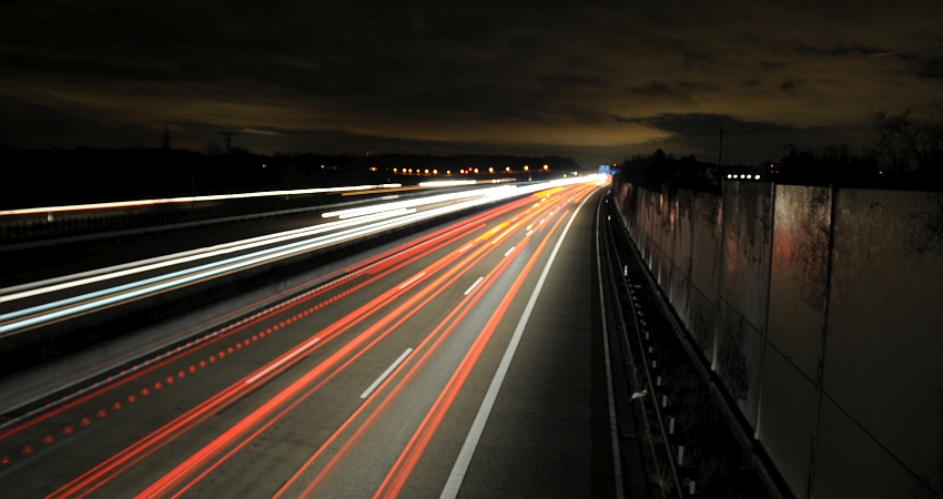 Änderungsantrag zu X/211 – Geschwindigkeitsreduzierung auf der Bundesautobahn 3 (BAB3)