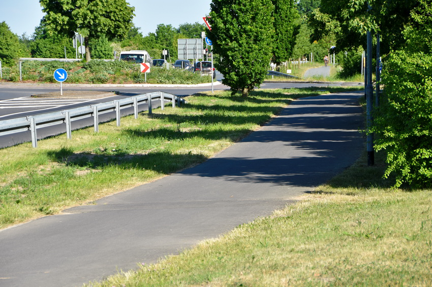 Antrag: Straßenbegleitgrün