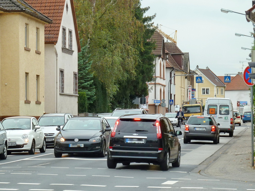 Haushaltsantrag: Verkehrssicherheit auf der Bahnhofstraße. Schneller mit dem Rad zwischen den Ortsteilen